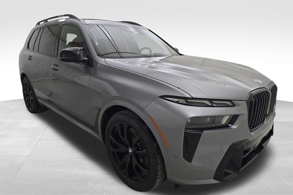 New 2026 BMW X7 M60i AWD/4WD image 2