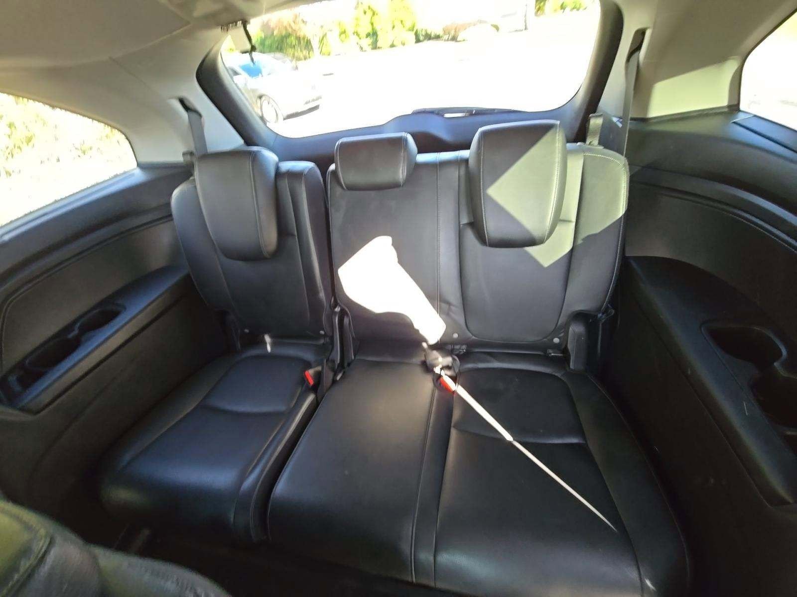 Used 2023 Honda Odyssey Touring image 12