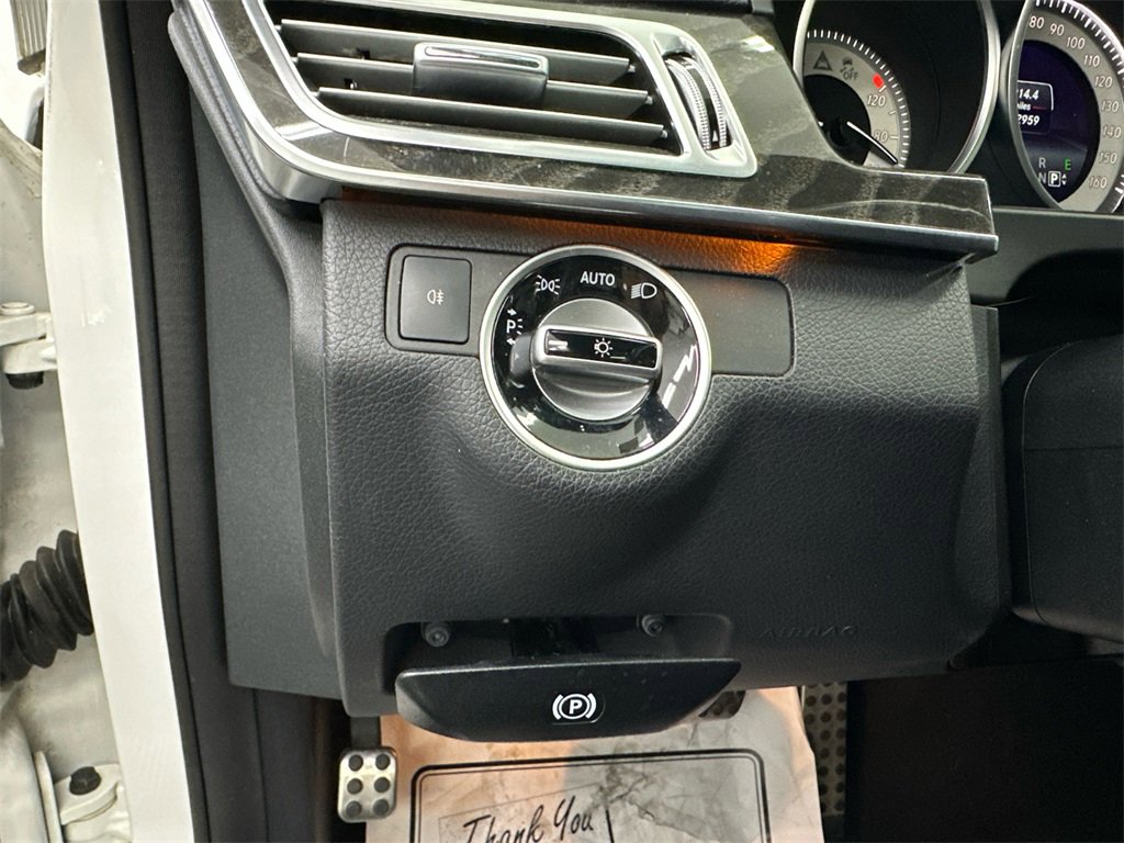 Used 2016 Mercedes-Benz E 350 Sedan image 32