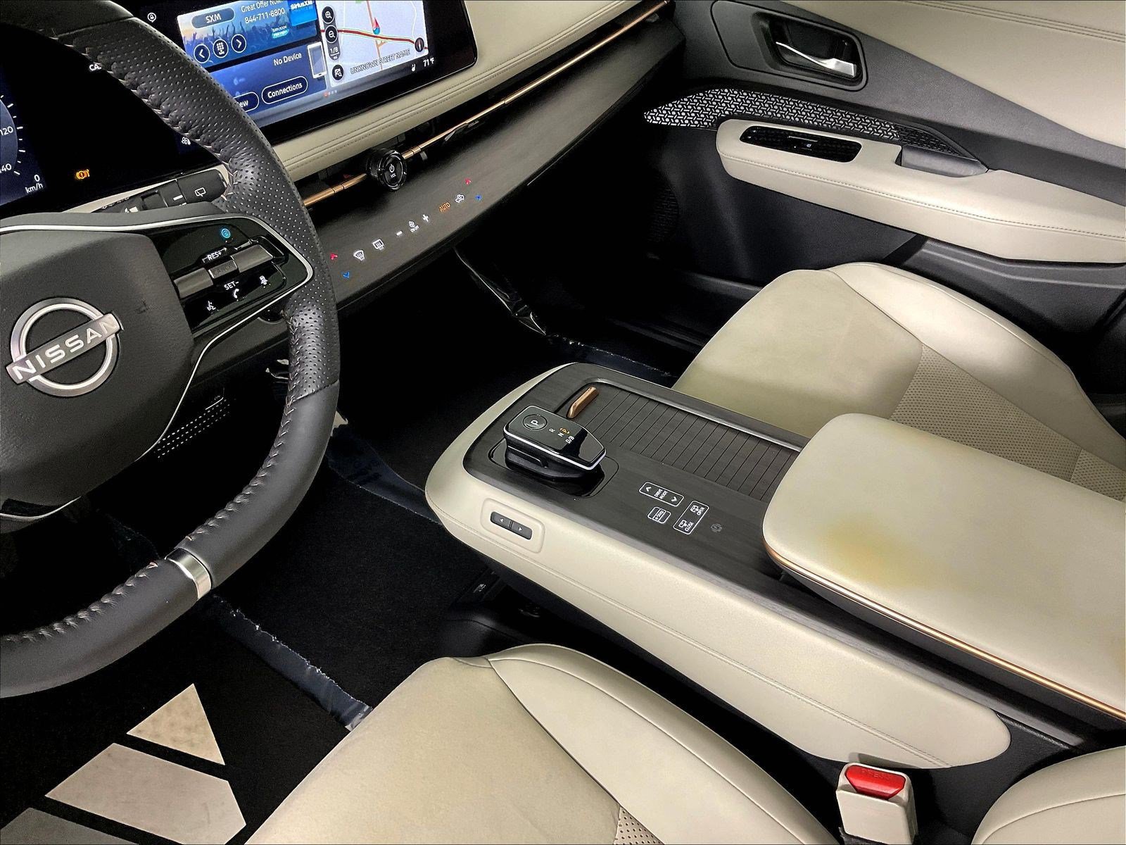 Certified 2023 Nissan Ariya AWD image 18