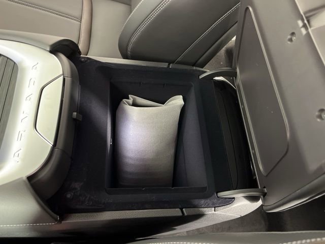 New 2026 Nissan Armada SL w/ Captain's Chari Seat Package image 29