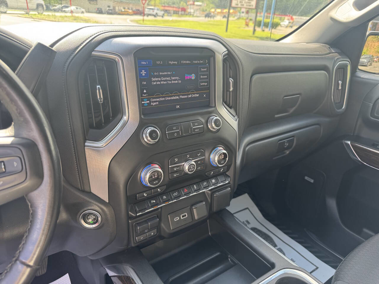 Used 2021 GMC Sierra 1500 Elevation w/ Preferred Package image 13