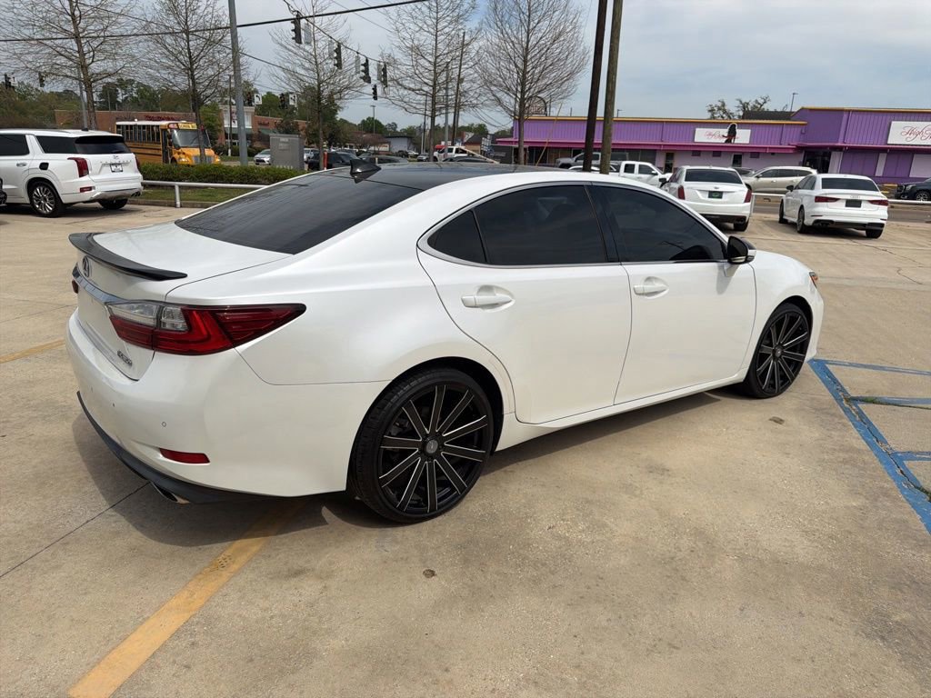 Used 2018 Lexus ES 350 w/ Navigation System Package FWD image 37