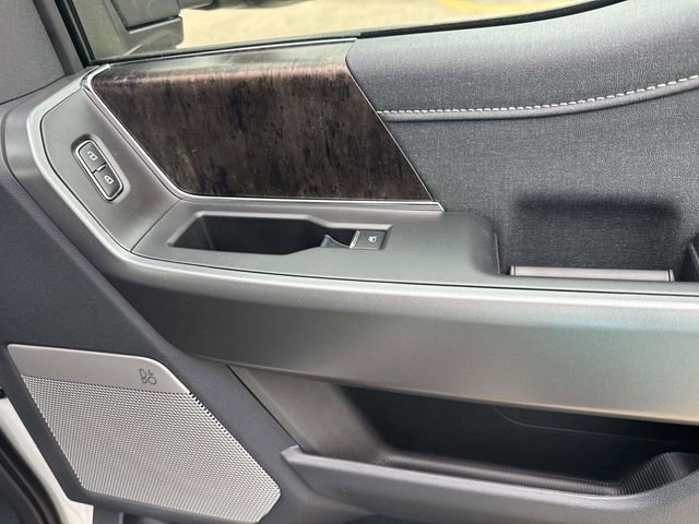 New 2026 Ford F250 Lariat w/ Black Appearance Package image 17