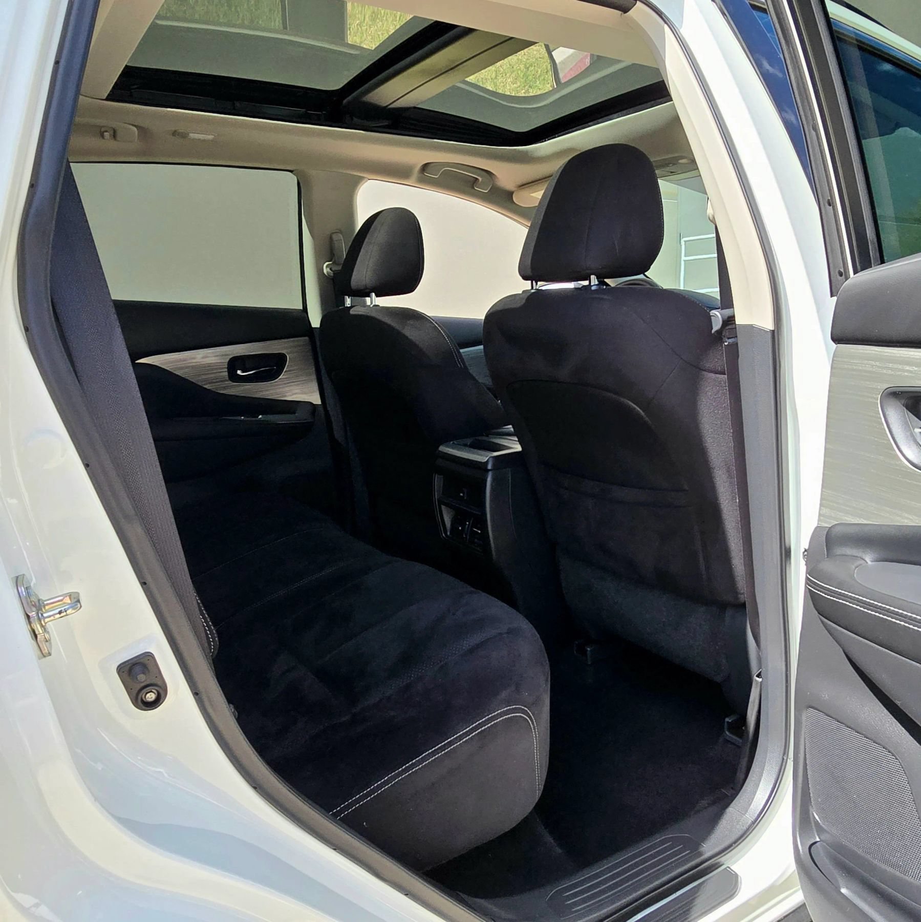 Used 2017 Nissan Murano SV w/ Premium Plus Package FWD image 46