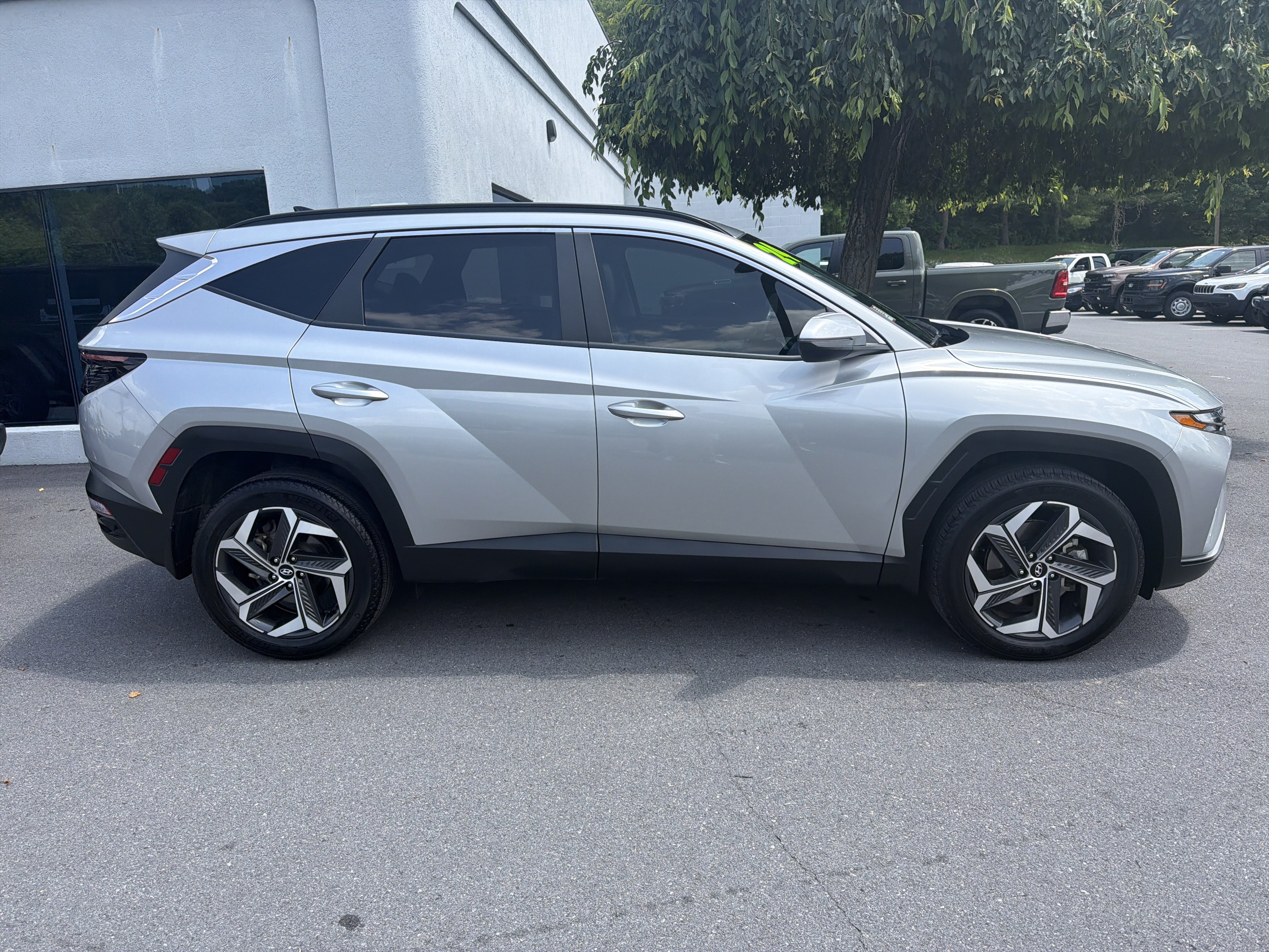 Used 2024 Hyundai Tucson SEL w/ Convenience Package AWD/4WD video 2