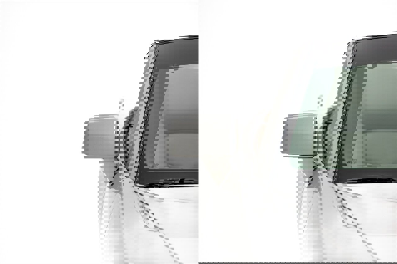 Used 2005 Cadillac XLR image 8