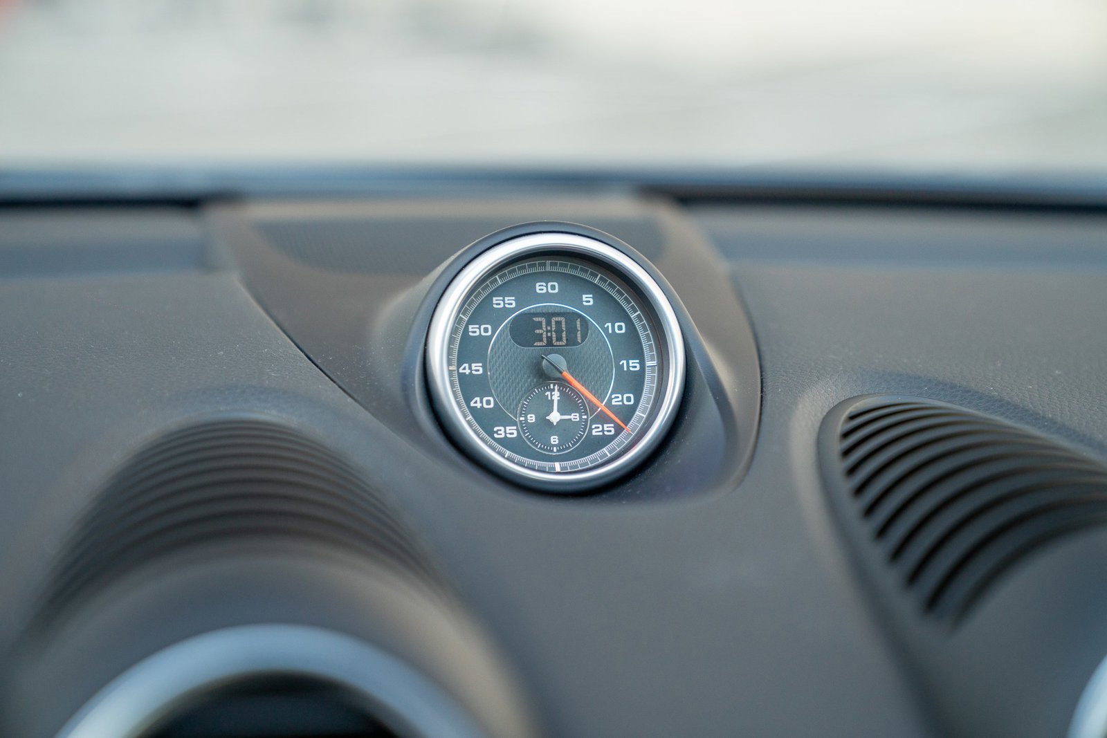 Used 2019 Porsche 718 Cayman S image 17