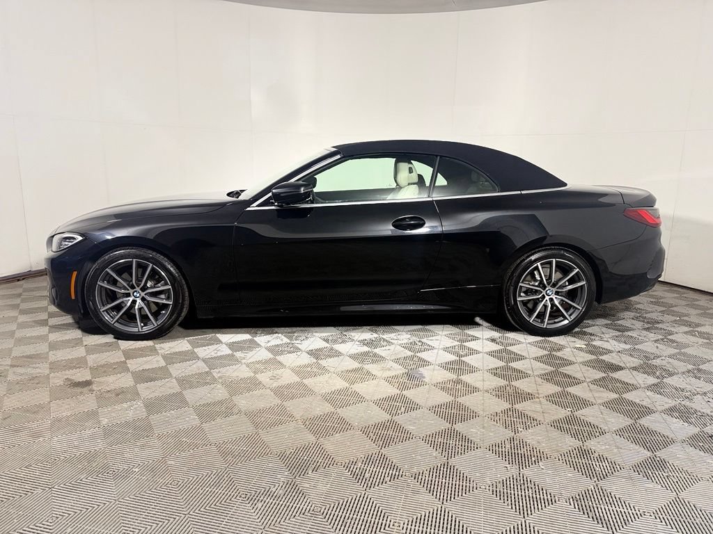 Used 2021 BMW 430i Convertible RWD image 3