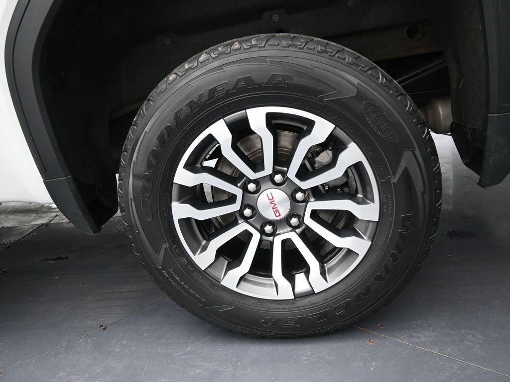 Used 2021 GMC Sierra 1500 AT4 w/ AT4 Premium Package AWD/4WD image 53