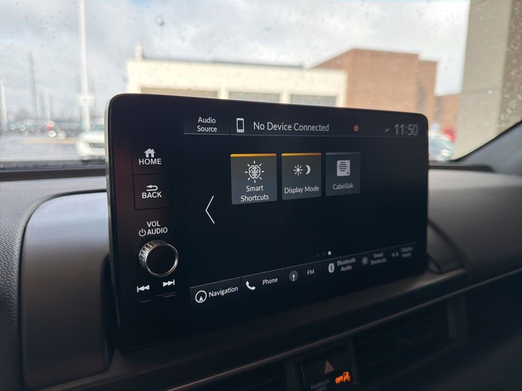 Certified 2025 Honda Pilot Black Edition image 33