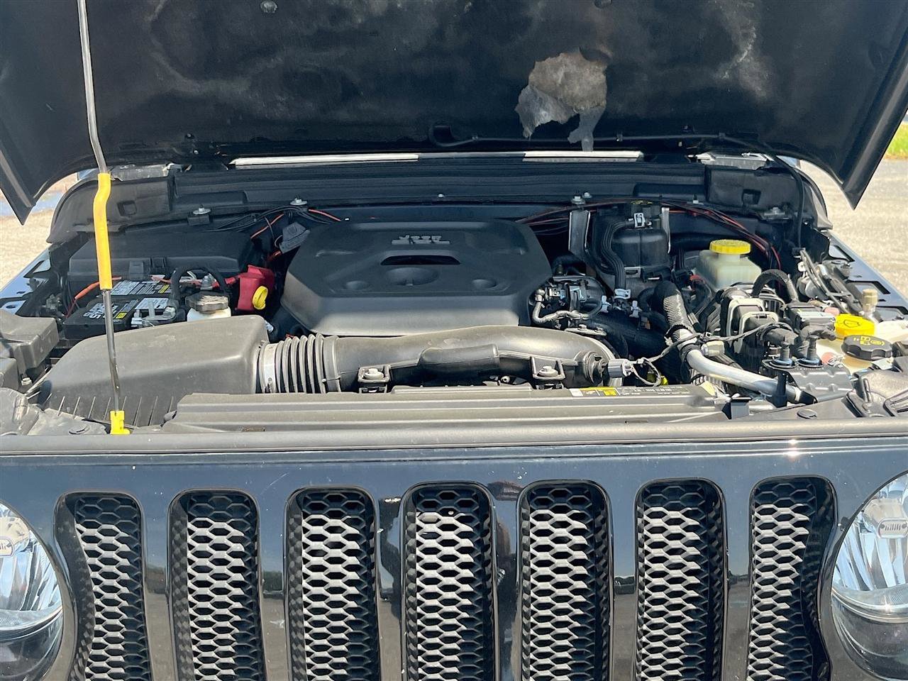 Used 2019 Jeep Wrangler Unlimited Sport S image 32