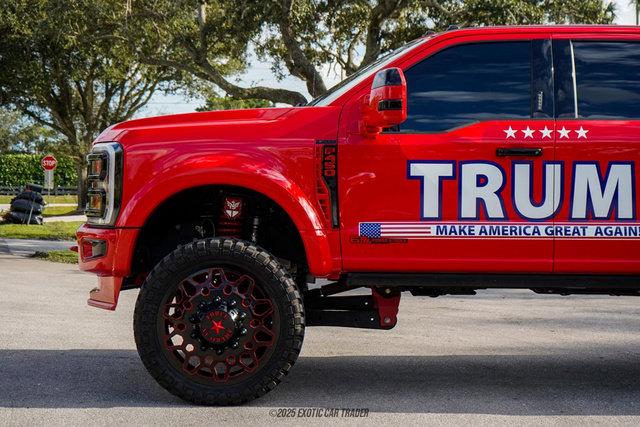 Used 2023 Ford F450 Lariat w/ FX4 Off-Road Package image 4