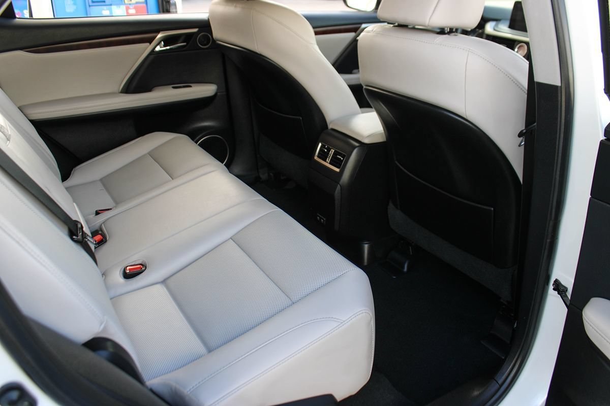 Used 2022 Lexus RX 450h AWD w/ Premium Package image 26