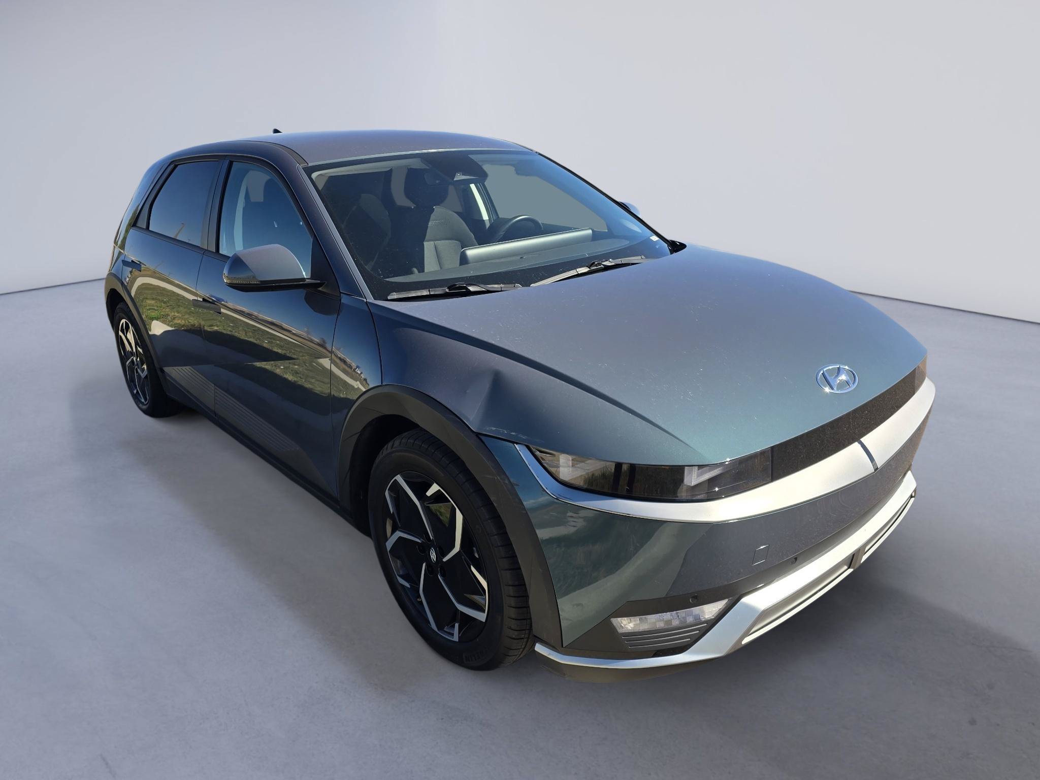 Used 2024 Hyundai Ioniq 5 SEL AWD/4WD image 7