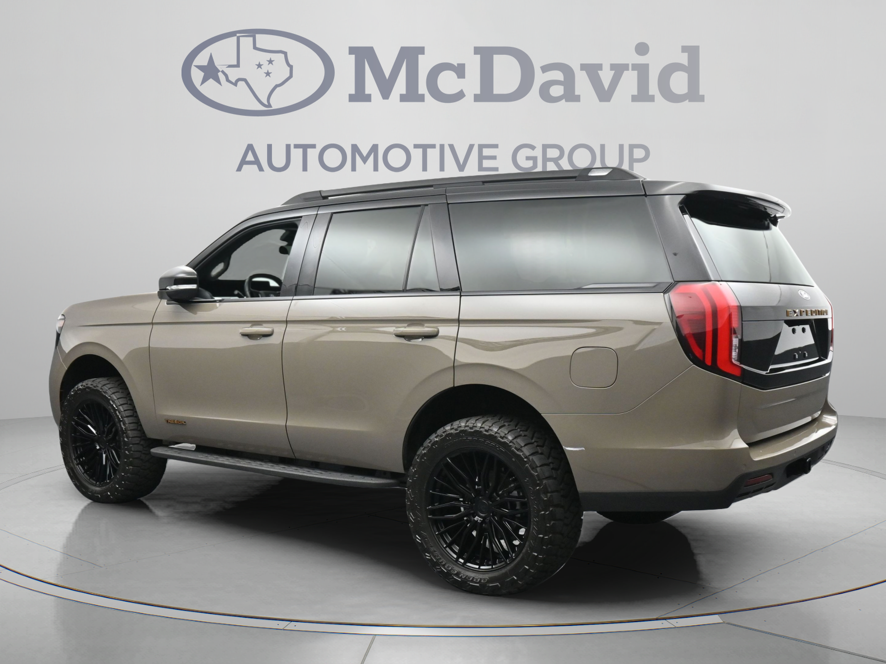 Used 2027 Ford Expedition Tremor w/ Driver's Package AWD/4WD image 6