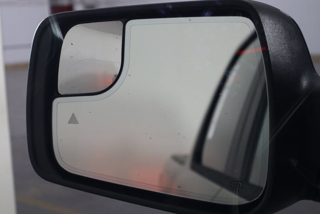 New 2027 RAM 1500 Laramie w/ Night Edition AWD/4WD image 39