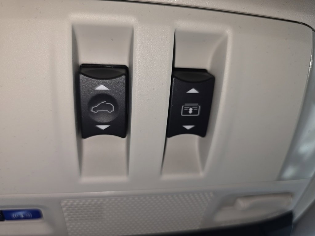 Certified 2025 Subaru Ascent Touring w/ Popular Package #2 image 31