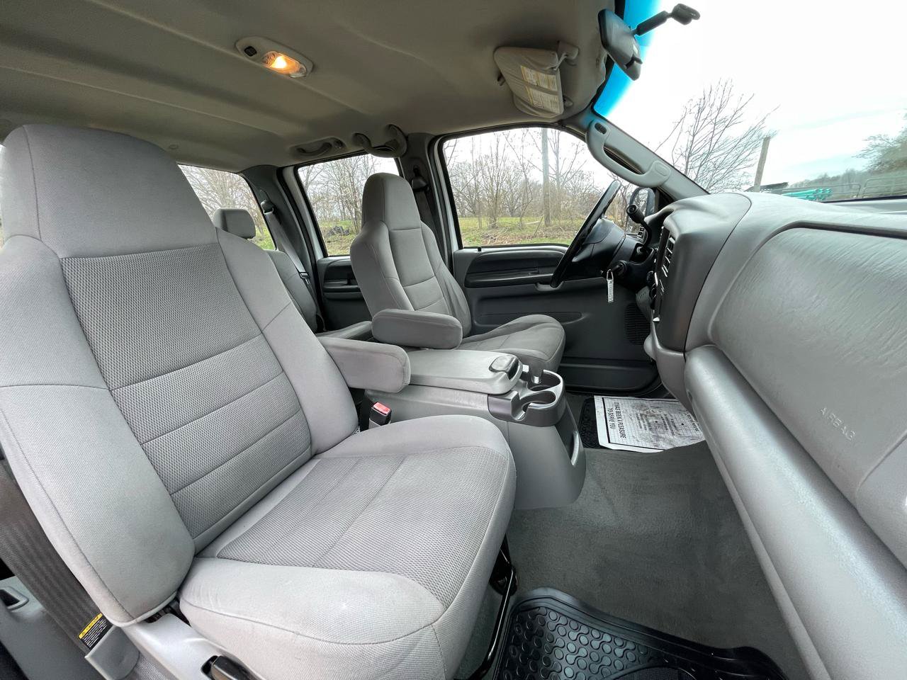 Used 2004 Ford F250 XLT AWD/4WD image 12