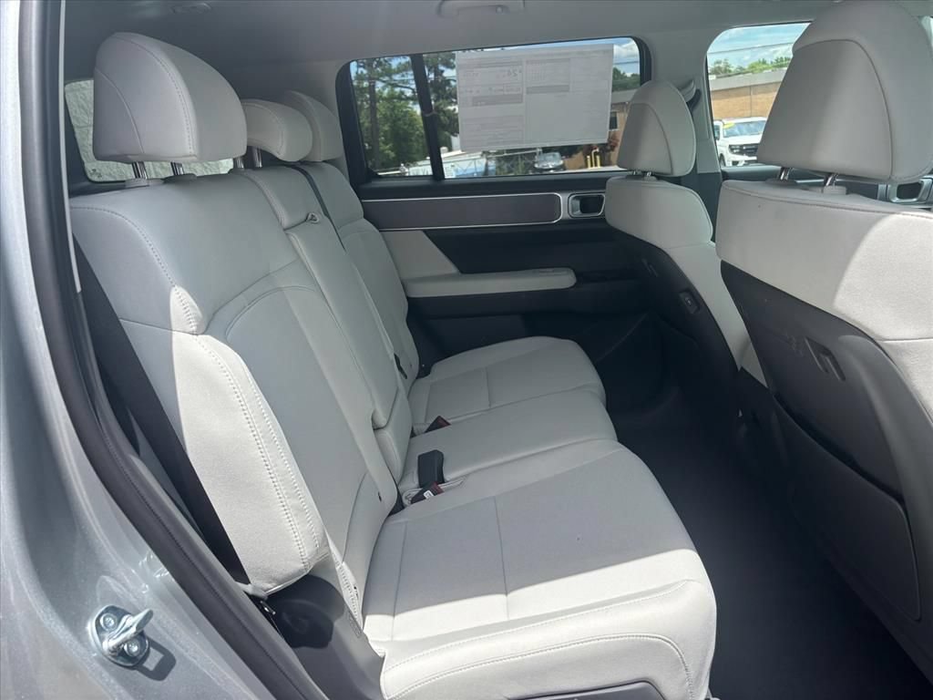 New 2026 Hyundai Santa Fe SE FWD image 12