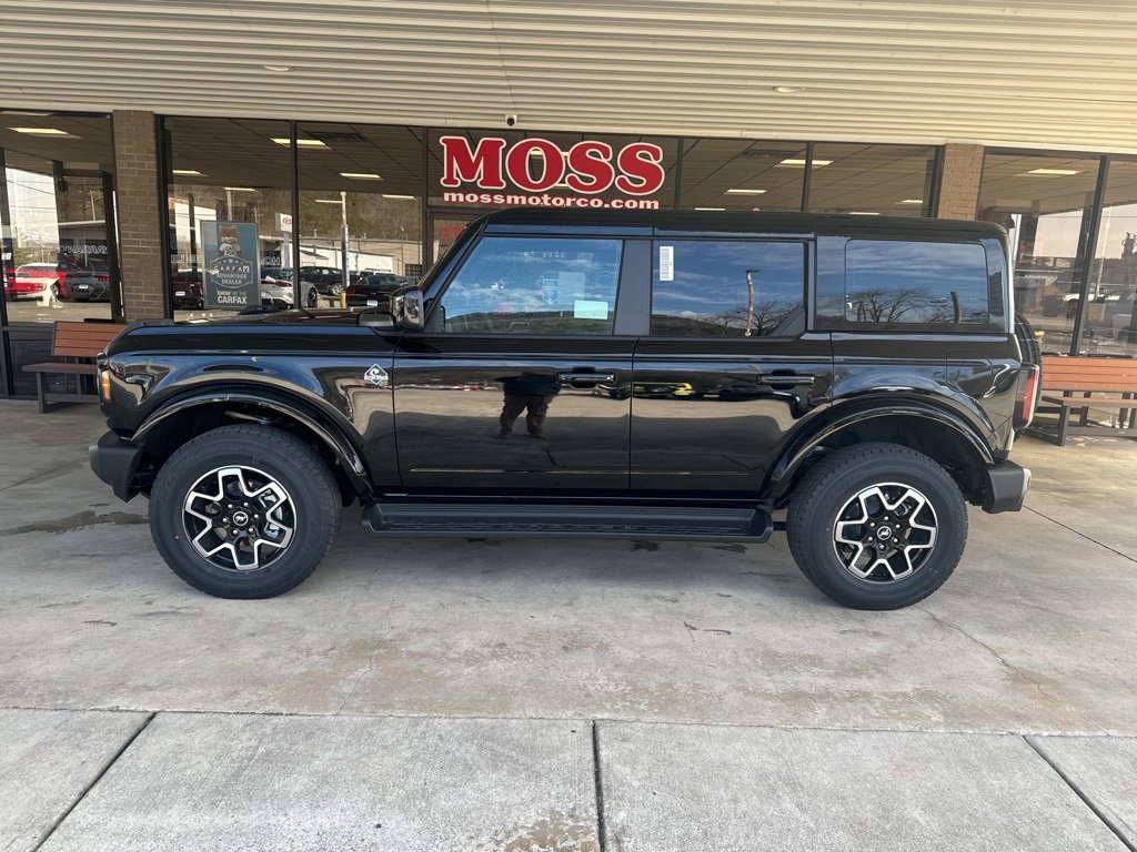 New 2025 Ford Bronco Outer Banks image 7