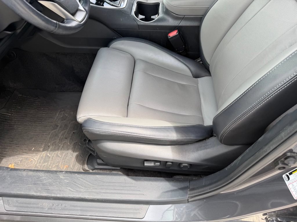 Used 2021 Subaru Outback Limited XT AWD/4WD image 25