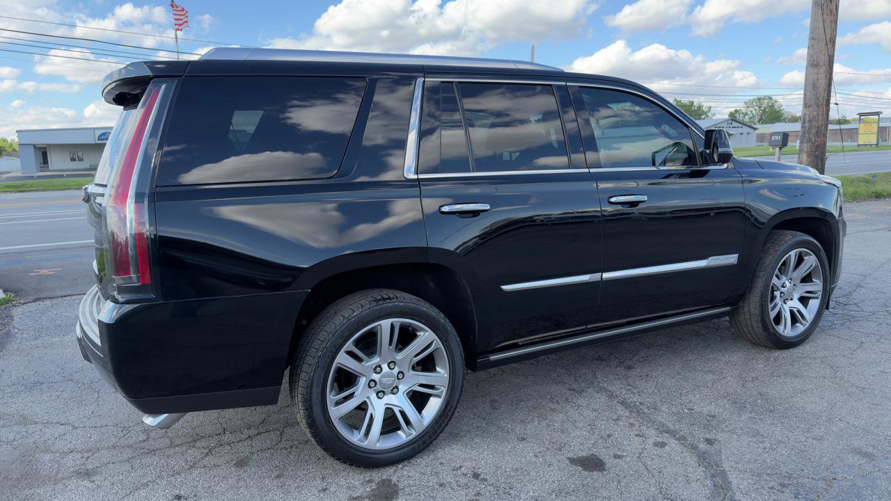 Used 2015 Cadillac Escalade Premium AWD/4WD image 9