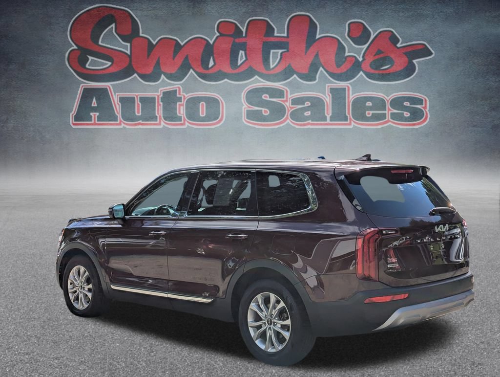 Used 2022 Kia Telluride LX AWD/4WD image 4