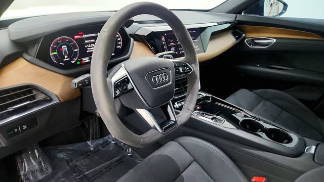 Used 2023 Audi e-tron GT Premium Plus AWD/4WD image 51