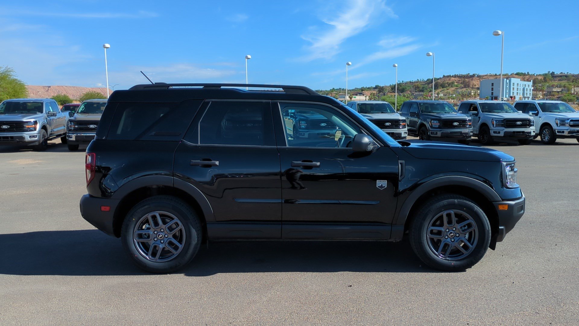 Used 2025 Ford Bronco Sport Big Bend AWD/4WD image 2