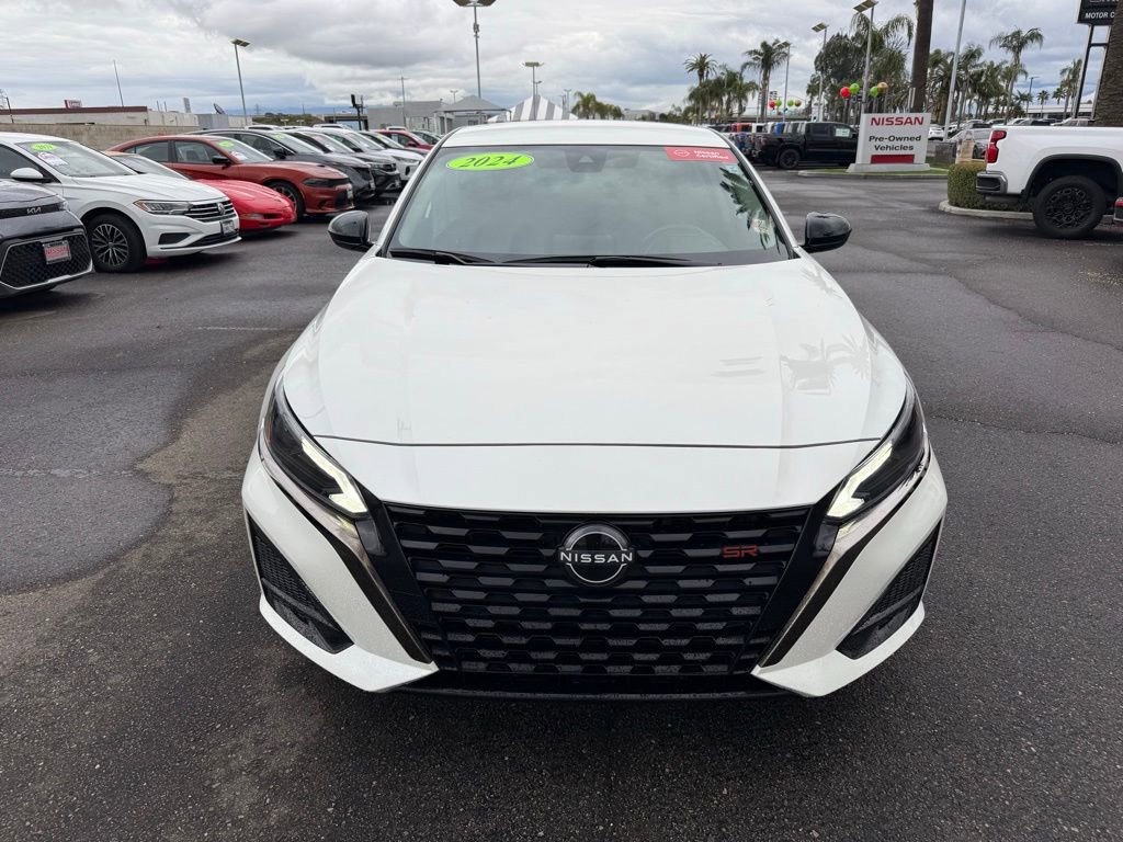 Used 2024 Nissan Altima 2.5 SR image 2