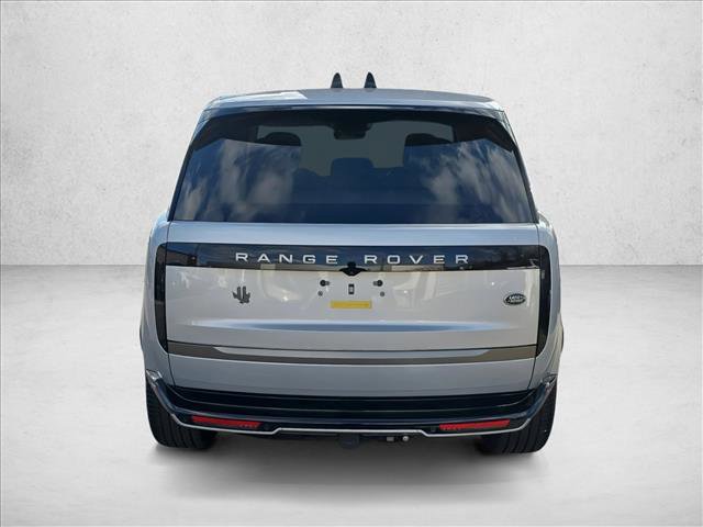 Certified 2023 Land Rover Range Rover SE image 6