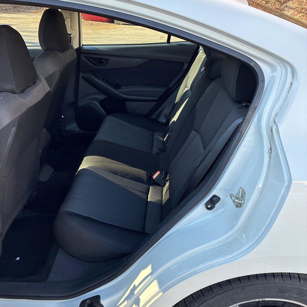 Used 2019 Subaru Impreza 2.0i Premium image 9