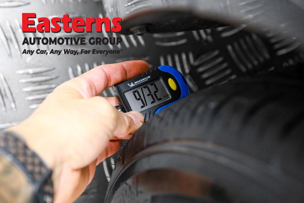 Used 2022 Toyota Prius Prime XLE image 25