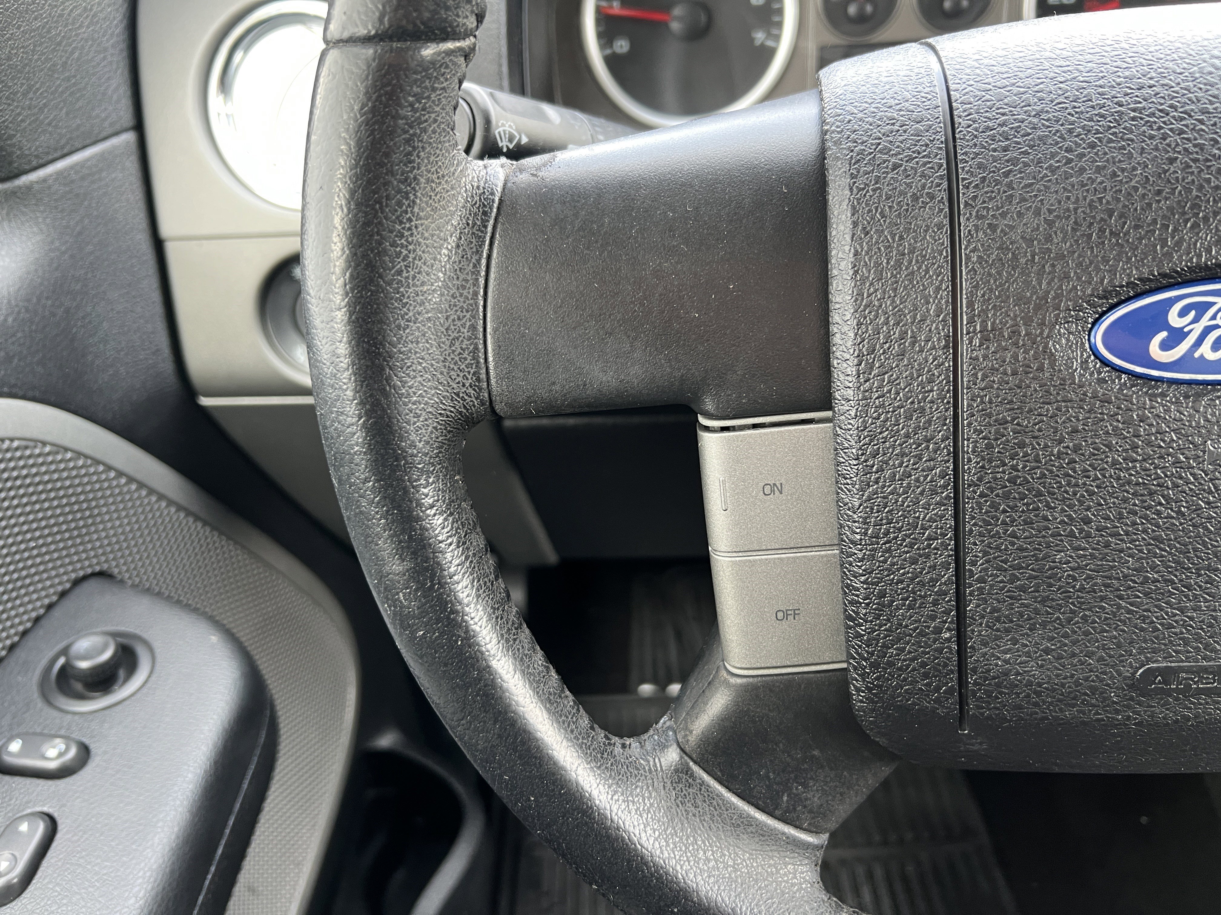 Used 2007 Ford F150 FX4 AWD/4WD image 22