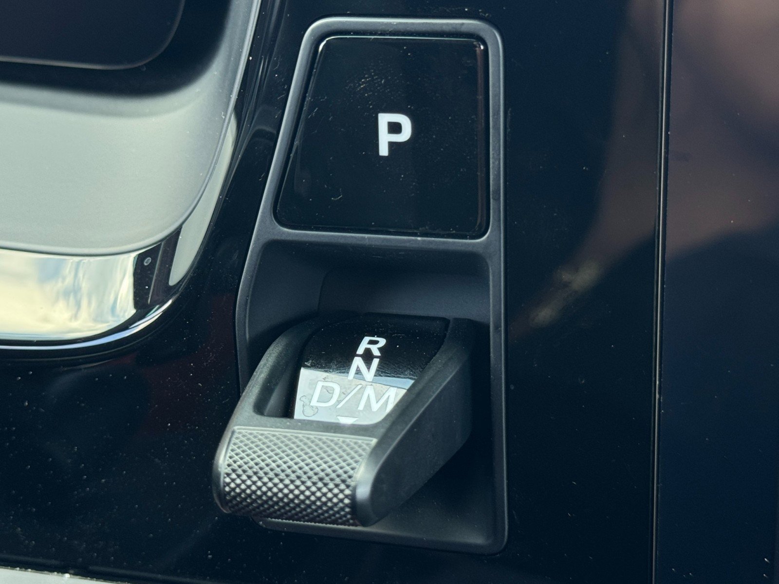 Used 2025 Porsche Panamera 4 w/ Premium Package image 25