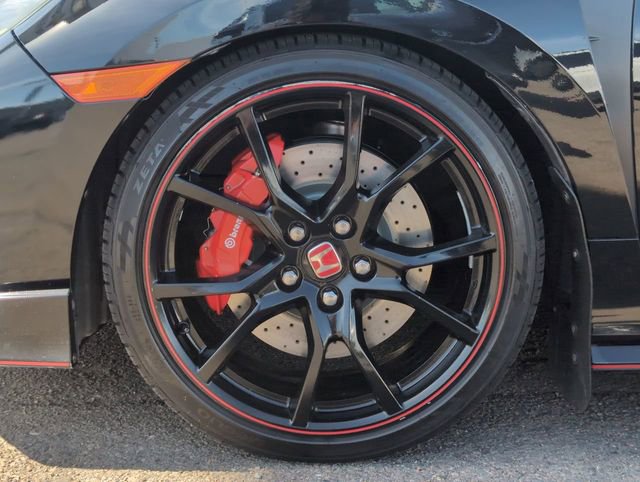 Used 2018 Honda Civic Type R image 31