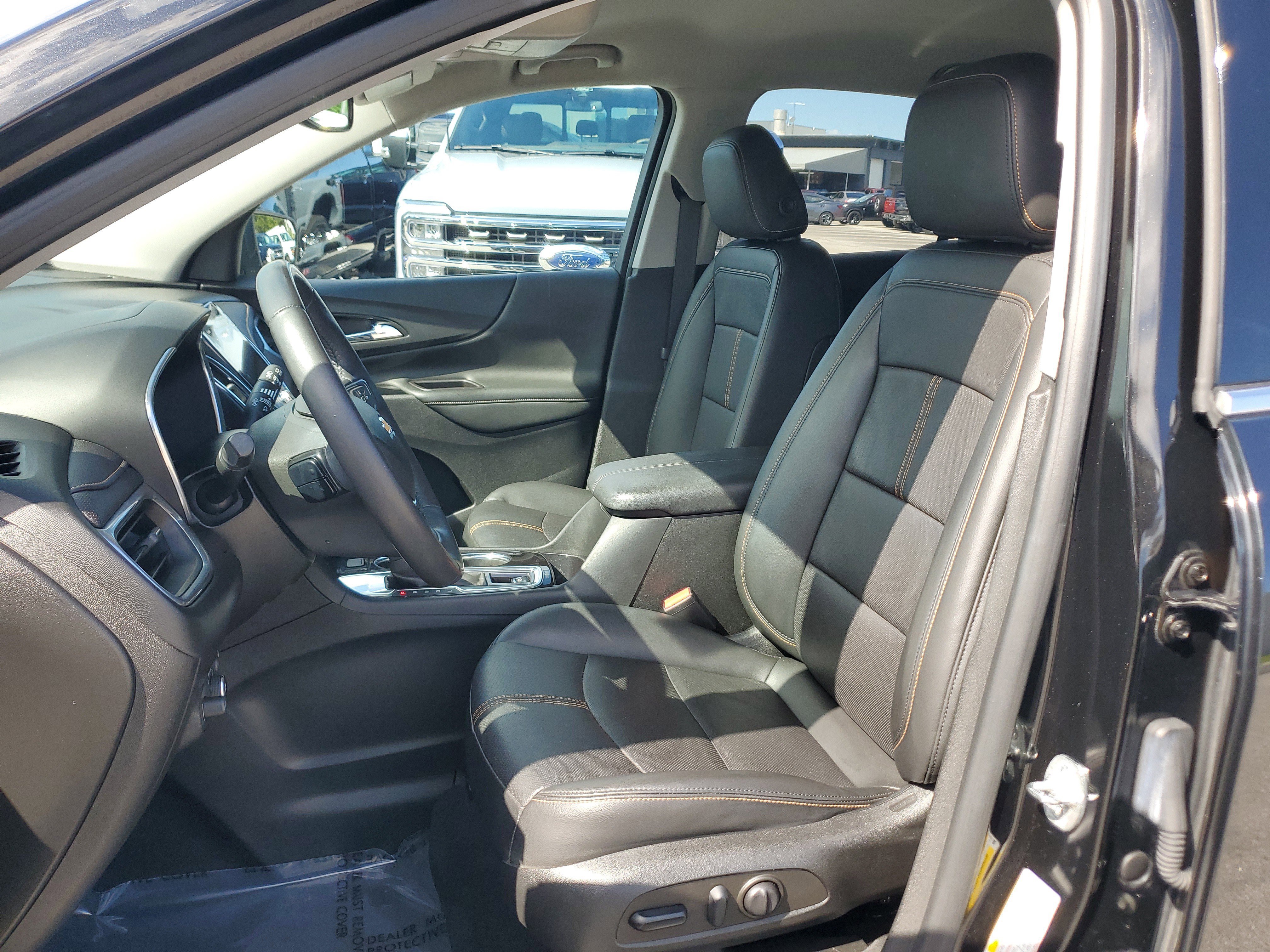 Used 2022 Chevrolet Equinox Premier image 10