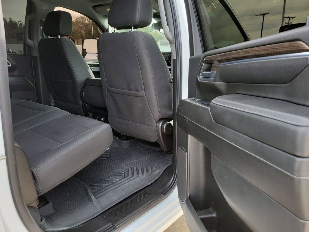 Used 2024 Chevrolet Silverado 2500 LT image 25