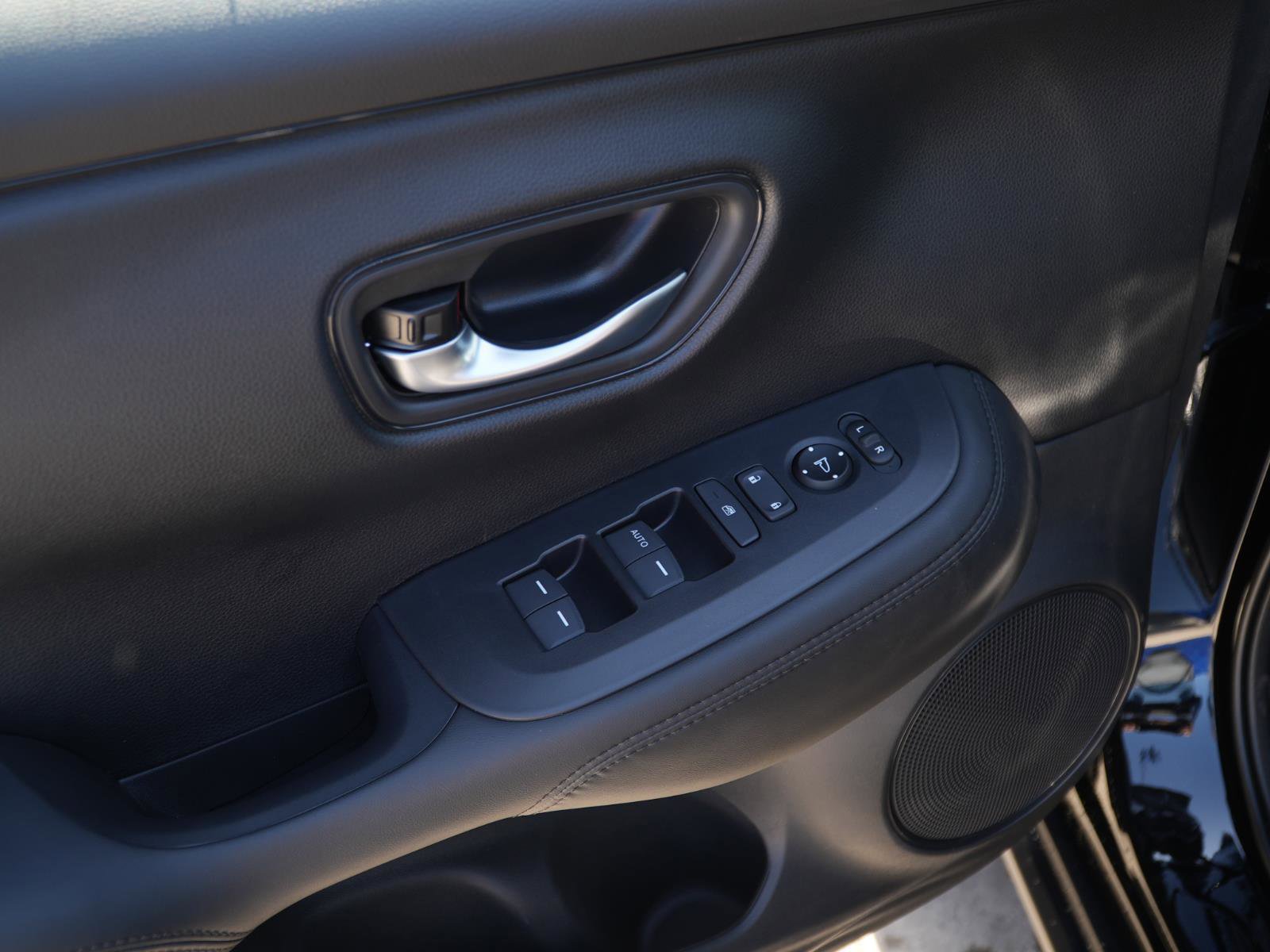 New 2026 Honda HR-V LX image 14