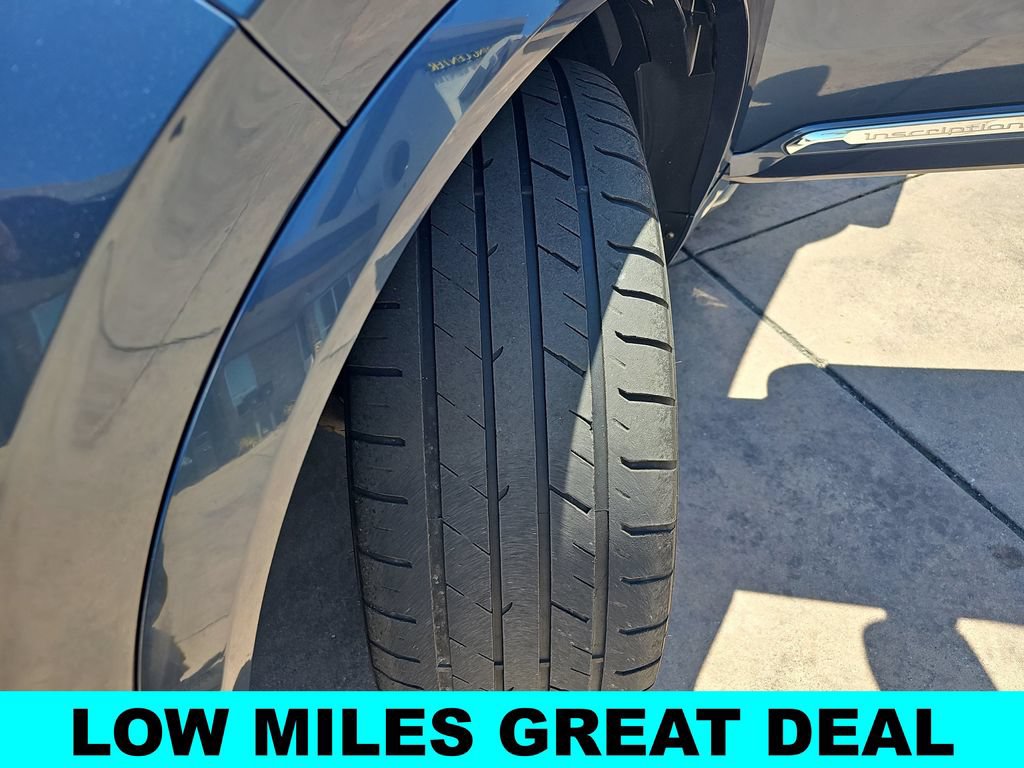 Used 2018 Volvo XC90 T8 Inscription w/ Convenience Package AWD/4WD image 37
