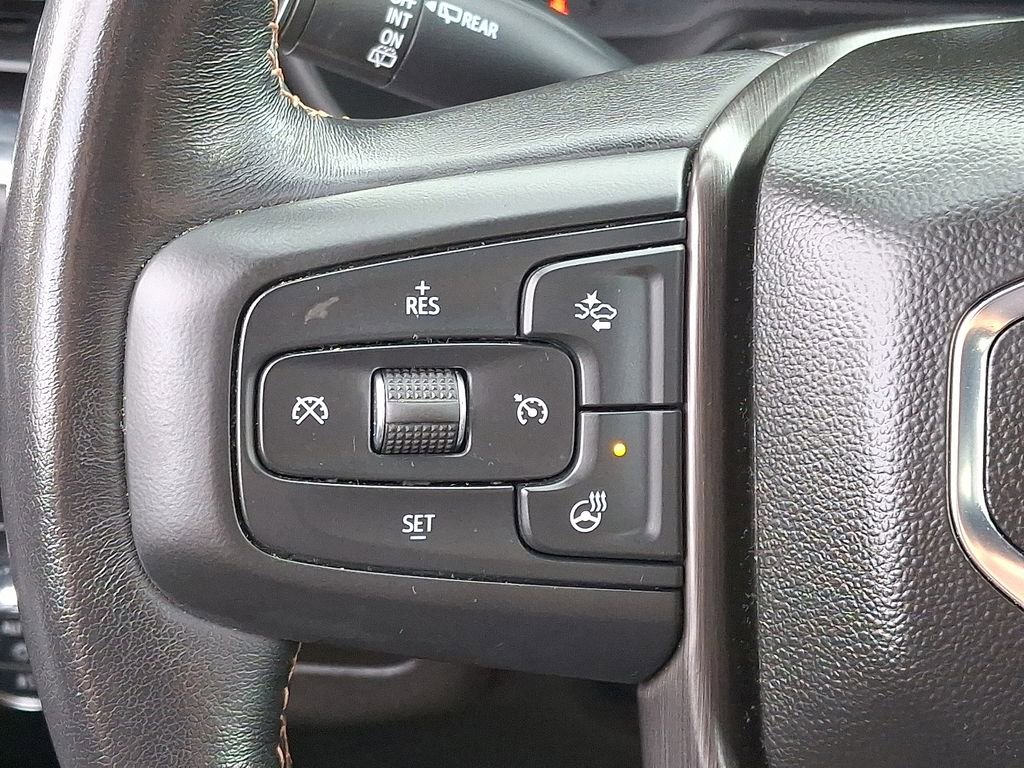 Used 2023 GMC Yukon AT4 w/ AT4 Premium Package image 26