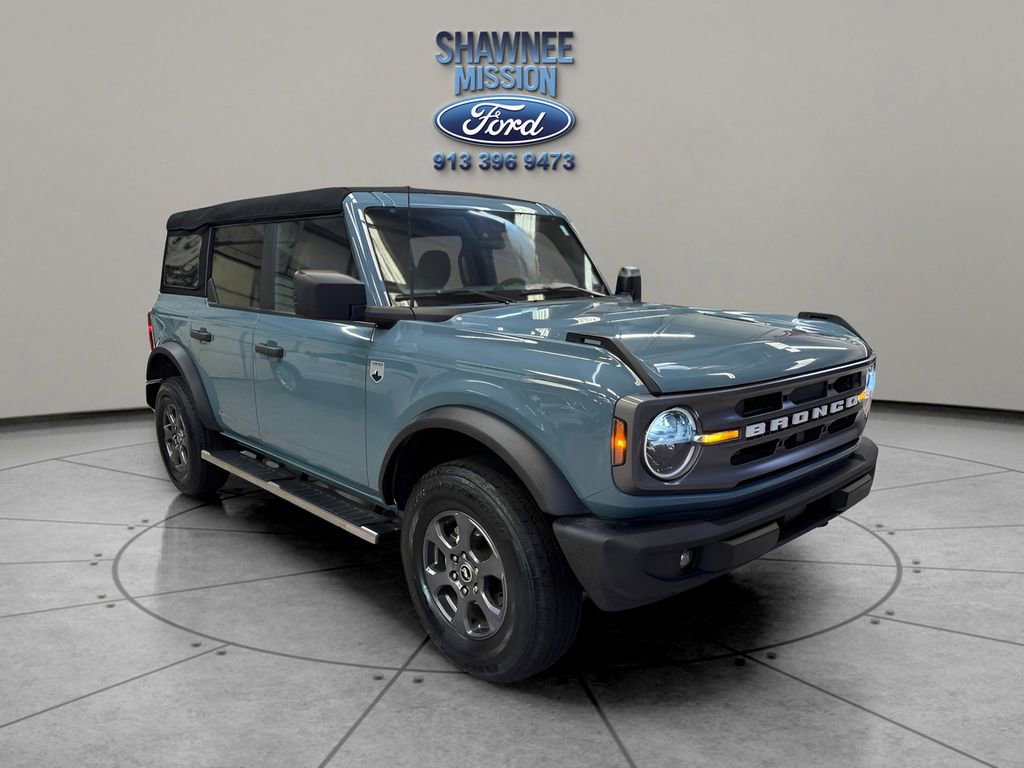 Used 2023 Ford Bronco Big Bend image 3