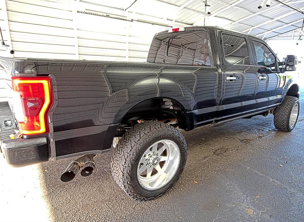 Used 2017 Ford F350 Platinum w/ Platinum Ultimate Package AWD/4WD image 4