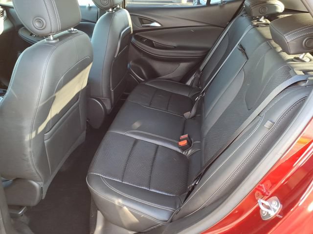 Used 2023 Buick Encore GX Essence w/ Experience Buick Package FWD image 7