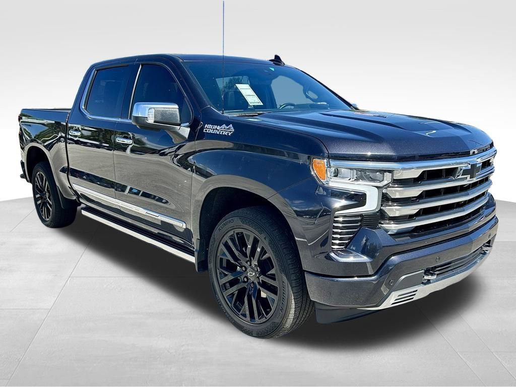 Used 2023 Chevrolet Silverado 1500 High Country w/ High Country Premium Package image 3
