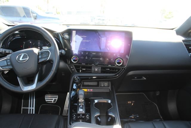 Certified 2025 Lexus NX 450h+ F Sport w/ Towing Package (2000 Lbs) AWD/4WD image 10