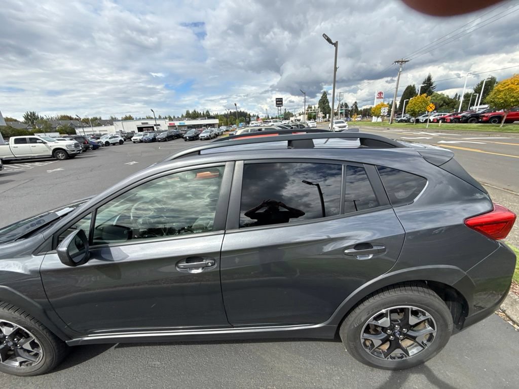 Used 2020 Subaru Crosstrek 2.0i Premium w/ Moonroof Package 2 AWD/4WD image 6