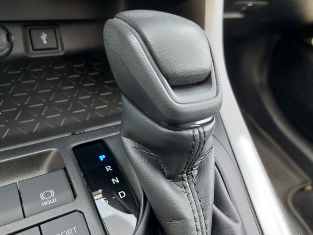 Certified 2022 Toyota RAV4 LE AWD/4WD image 22
