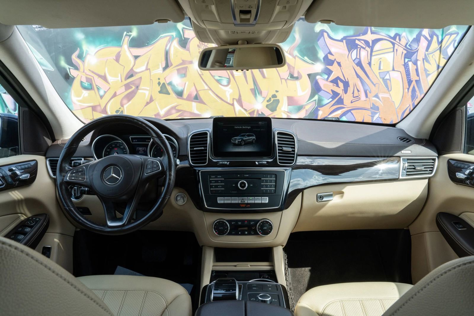 Used 2017 Mercedes-Benz GLS 450 4MATIC image 25